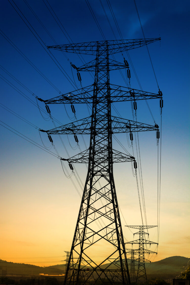 Capa do artigo: Energia solar em cooperativas: regras fiscais, incentivos e cuidados tributários